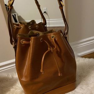 Louis Vuitton bucket bag